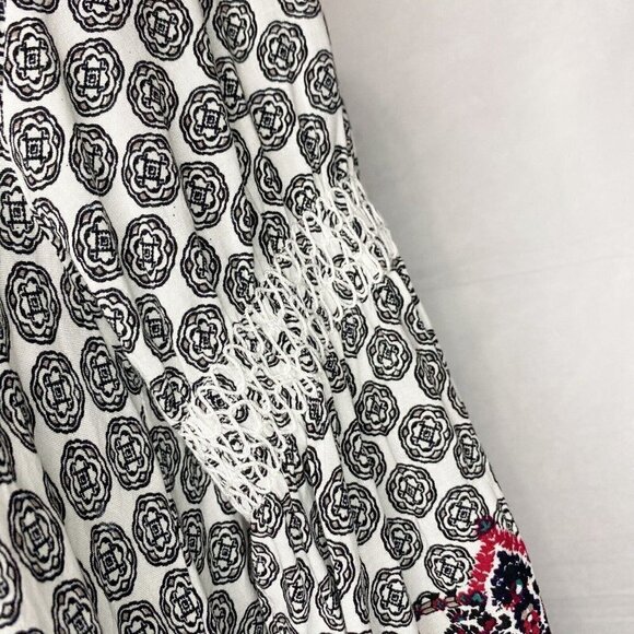 Umgee Dress Size Small Ivory Floral Embroidered Romantic Boho Flounce Lace Trim - Picture 4 of 10